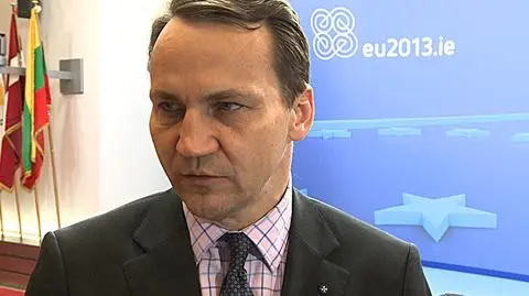 Radosław Sikorski skomentował zamrożenie europejskich funduszy na polskie drogi