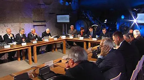 "Trzy cele energetyczne" PiS. Debata bez Kaczyńskiego