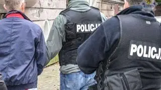 Mężczyznę zatrzymano przed jego gabinetem