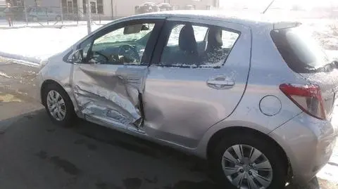 Oświęcim. Kobieta jechała uszkodzonym samochodem