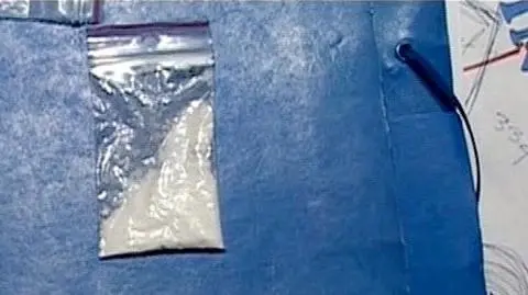 Dwa kilogramy amfetaminy w plecaku