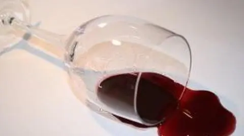 Wojna na wino i taśmy