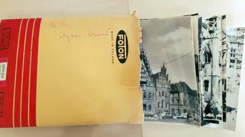 Wrocław: w CeTA znaleziono kopertę ze zdjęciami. Szukają ich autora