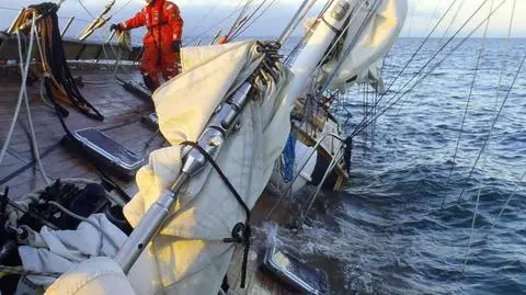 "Zjawa IV" weszła na mieliznę w wybrzeży Szwecji