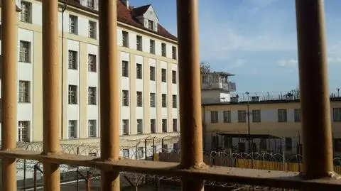 Więźniowie "powitali" pedofila, który miał zaatakować 9-latka