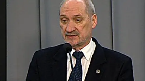 "Miller poświadczył nieprawdę". Sprawa w prokuraturze