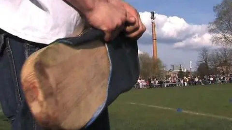 Laczkiem w dal