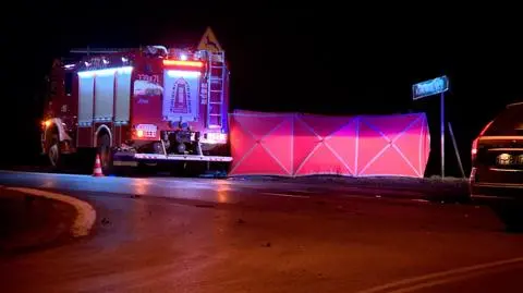 Wrocław: zderzenie dwóch osobówek i busa. Ofiary