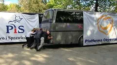 PJN zepchnęła autobusy PiS i PO