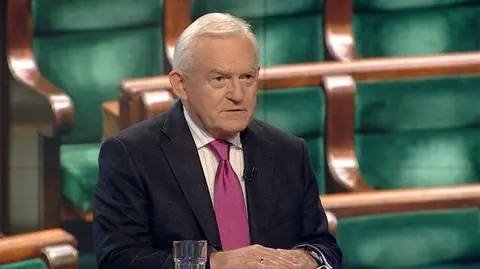 "Blef" prof. Rońdy? Miller: Zagrał sam ze sobą w durnia