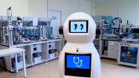 "Bobot" will assist doctors and nurses. His inventors receive award