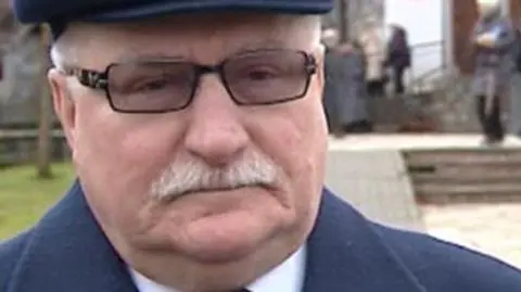 "Wielki człowiek i przywódca. Niech spoczywa w pokoju"