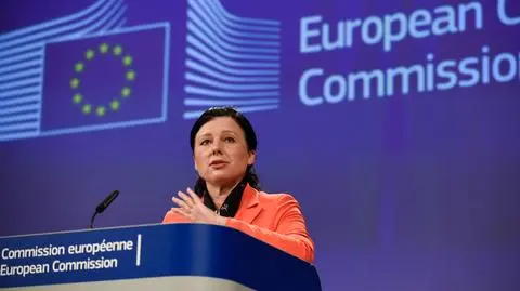 Unijna komisarz: wciąż czekamy na refleksję polskiego rządu