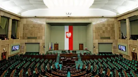 Biedroń zaprezentował nową partię (materiał programu "Polska i Świat" z 04.02)