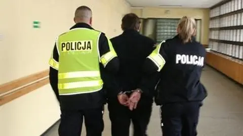 1,5 roku mieszkał z nieżywą matką. Dla emerytury