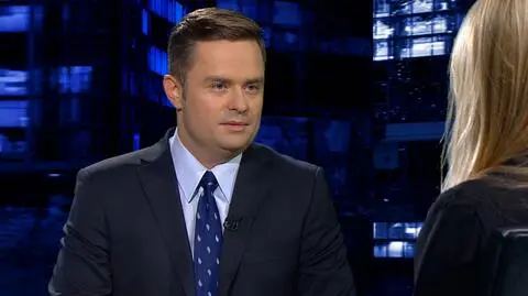 "Wyciągnięta ręka z ukrytym nożem"