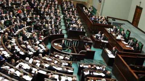 Dwie trzecie Polaków źle 
o Sejmie