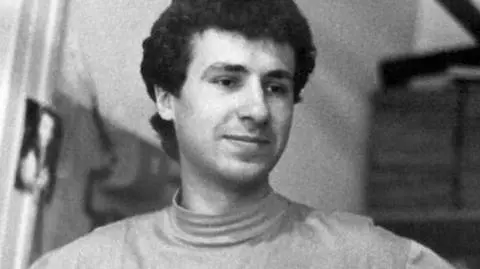 Poznański dziennikarz śledczy Jarosław Ziętara zaginął w 1992 r.