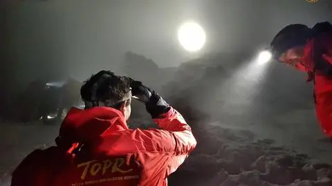 Turyści utknęli pod Zawratem. „Użyliśmy technik alpinistycznych”