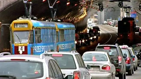Komunikacyjny paraliż i pół roku objazdów