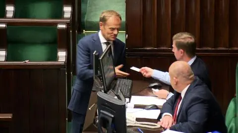 Donald Tusk coraz bardziej oddala się od krajowej polityki 