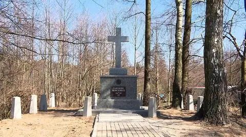 Po "renowacji" w pomniku nie zostało zbyt wiele zabytkowych elementów 