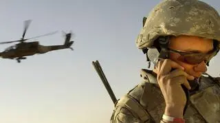 Clapper chciałby na Ukrainę wysłać broń defensywną