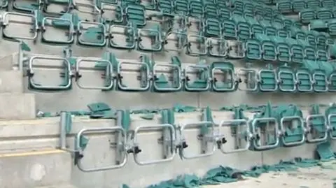 20 tys. zł strat i 18 osób zatrzymanych po zadymie na stadionie Arki
