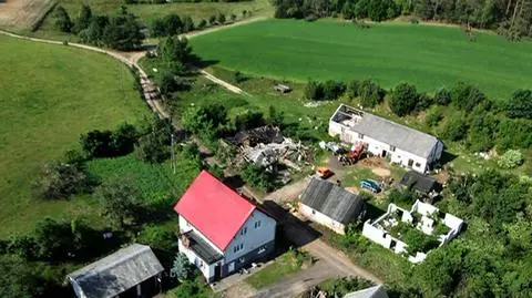 Krajobraz po burzach z pokładu paralotni