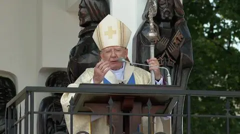 Arcybiskupi Marek Jędraszewski i Grzegorz Ryś w homiliach o "zbrodniczych ideologiach" i "podziałach"