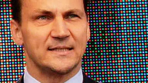 Sikorski: premier szafuje oszczerstwem