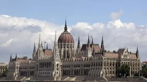 Jak Orban reformował sądy. Materiał "Faktów" z 19.07.2017 r.