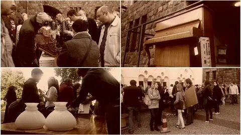 Pianino - 70 zł, fotel za 30. Wielka wyprzedaż "staroci" z Zamku