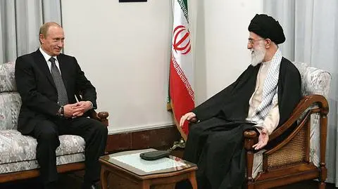 Iran. Putin z wizytą. Chamenei i Rowhani spotkają się z Rosjaninem