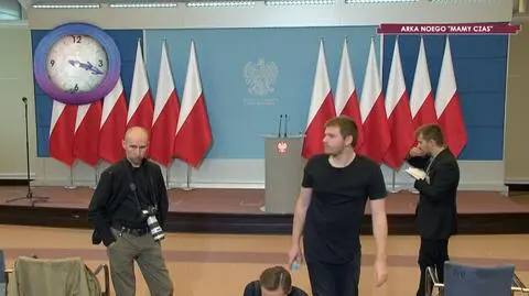 Opóźniona konferencja premier Szydło