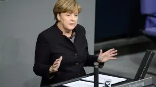 Połowa Niemców nie chce, by Merkel dalej była kanclerzem (materiał "Faktów" TVN z 29 sierpnia)
