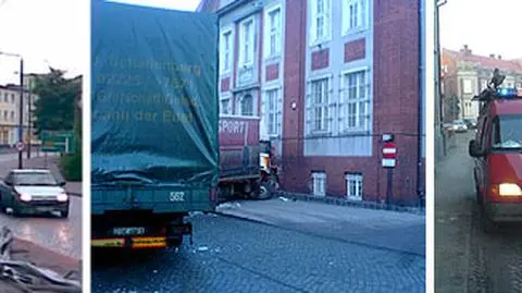 Zderzenie ciężarówek i inne utrudnienia