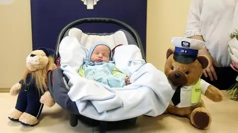 Oliwier od policjantów dostał prezenty