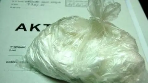 Zamiast lewego alkoholu, znaleźli 2,5 kilograma narkotyków