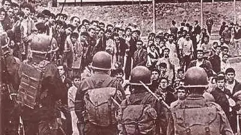 Masakra na Placu Trzech Kultur