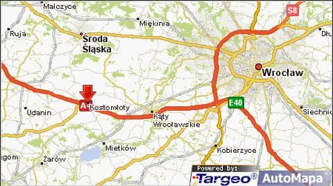 Tir spłonął na A4