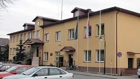 Wójt i pracownicy gminy zatrzymani. "Nieprawidłowości w gospodarowaniu środkami finansowymi"