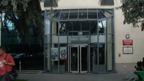 Problemy z polityką w tle