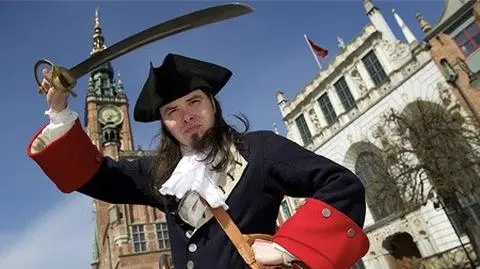 Pirat z licencją "zawalczy o rząd dusz"
