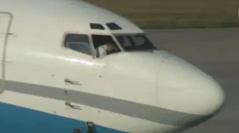 Nastolatek oślepiał pilotów laserem