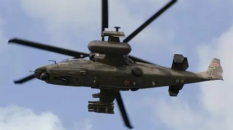 Rosyjski śmigłowiec Ka-52 (nagranie archiwalne z ćwiczeń)