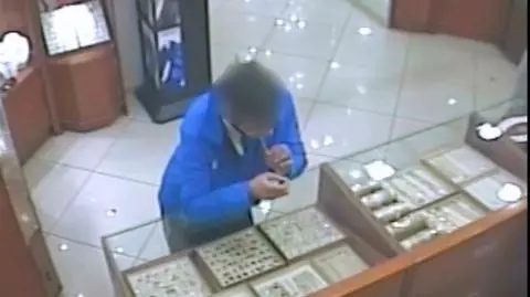 Złodziej ukradł łańcuszek i schował w ustach. Wpadł, bo jechał pijany