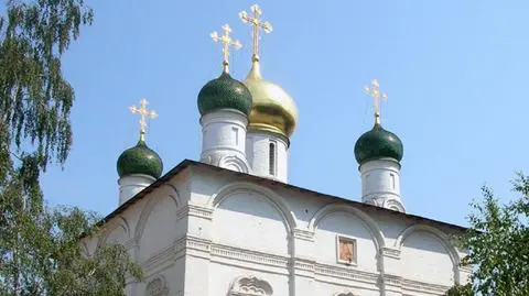 Dom publiczny w klasztorze spowiednika Putina