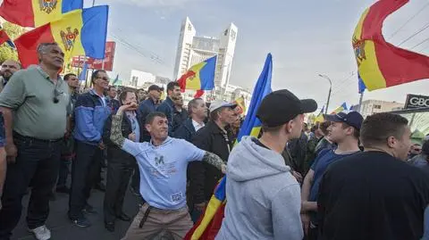 Starcia demonstrantów z policją w Kiszyniowie