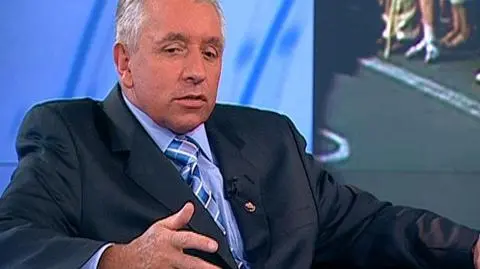 Lepper: rząd ma obowiązek ustąpić pielęgniarkom